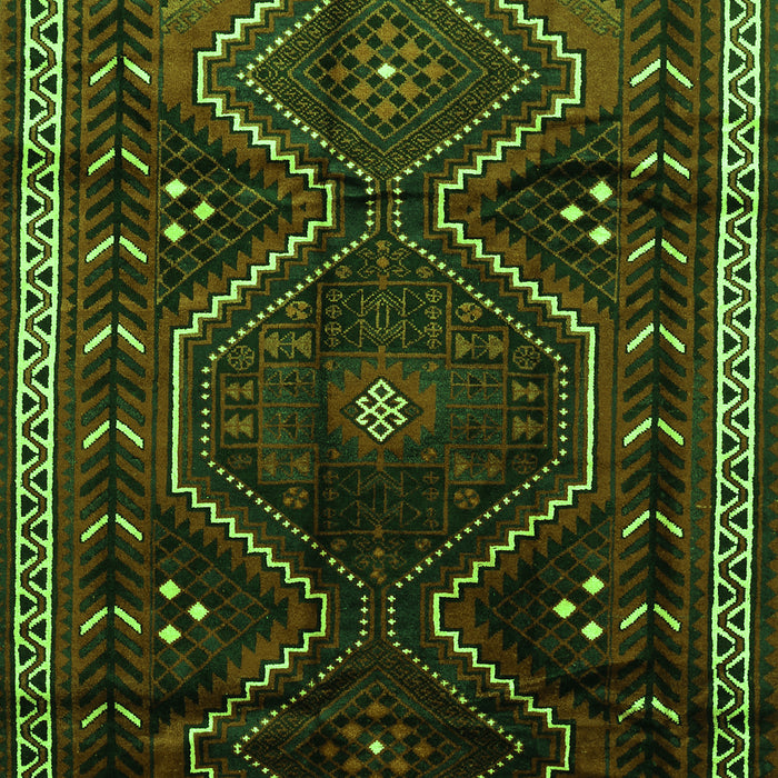 Serging Thickness of Machine Washable Persian Green Traditional Area Rugs, wshtr743grn