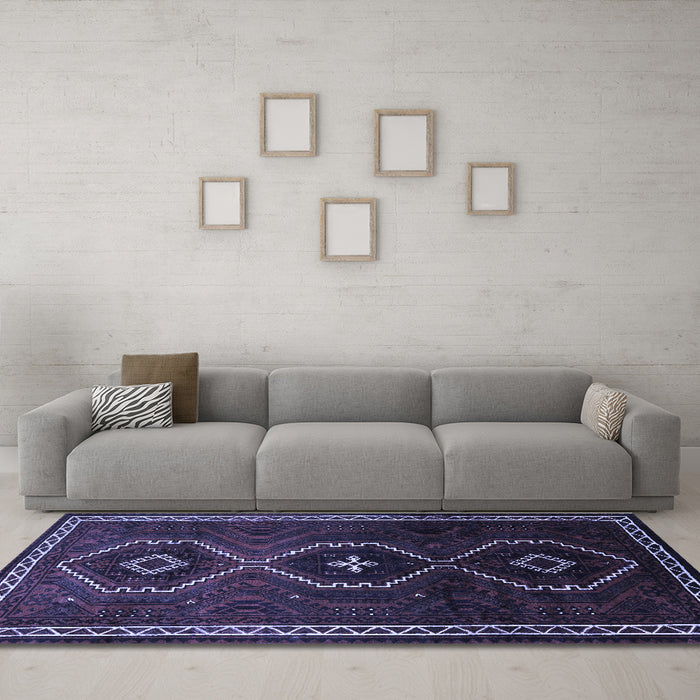 Machine Washable Persian Blue Traditional Rug in a Living Room, wshtr745blu