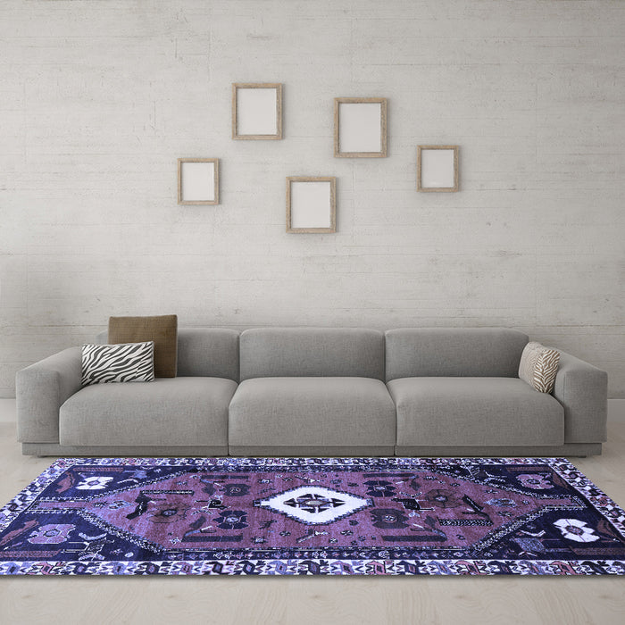 Machine Washable Persian Blue Traditional Rug in a Living Room, wshtr746blu