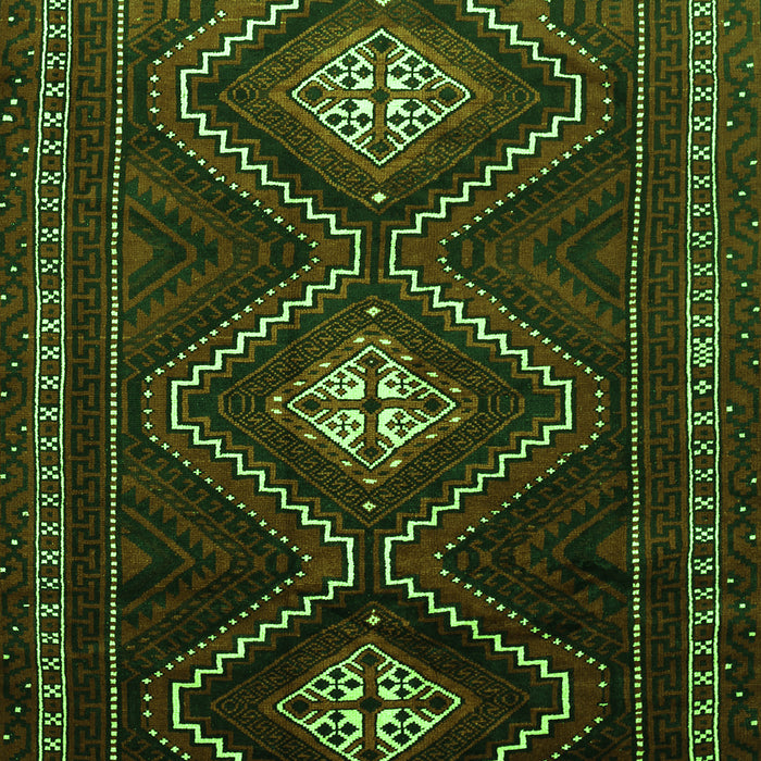 Serging Thickness of Machine Washable Persian Green Traditional Area Rugs, wshtr748grn