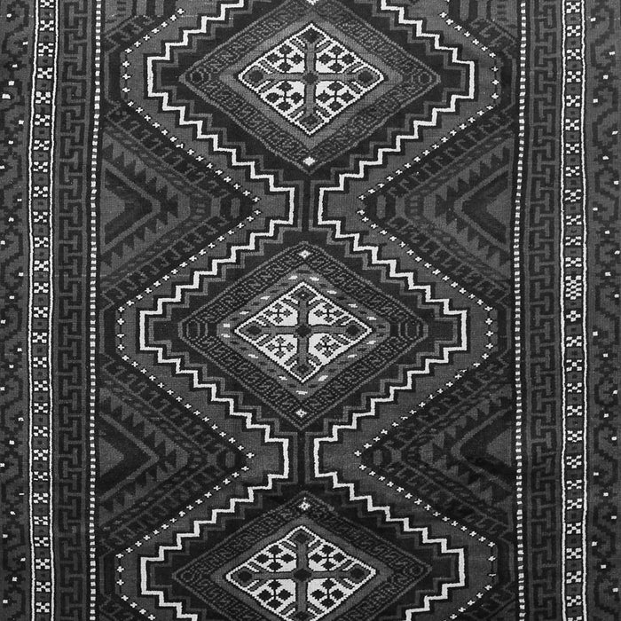 Serging Thickness of Machine Washable Persian Gray Traditional Rug, wshtr748gry