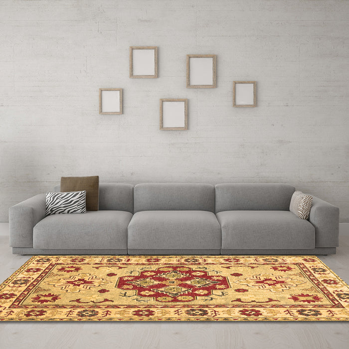 Machine Washable Persian Brown Traditional Rug in a Living Room,, wshtr750brn