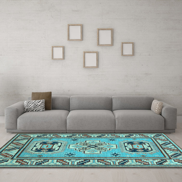 Machine Washable Geometric Light Blue Traditional Rug in a Living Room, wshtr752lblu