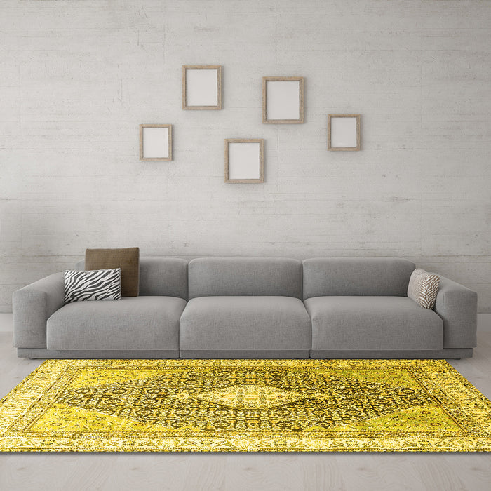 Machine Washable Persian Yellow Traditional Rug in a Living Room, wshtr754yw