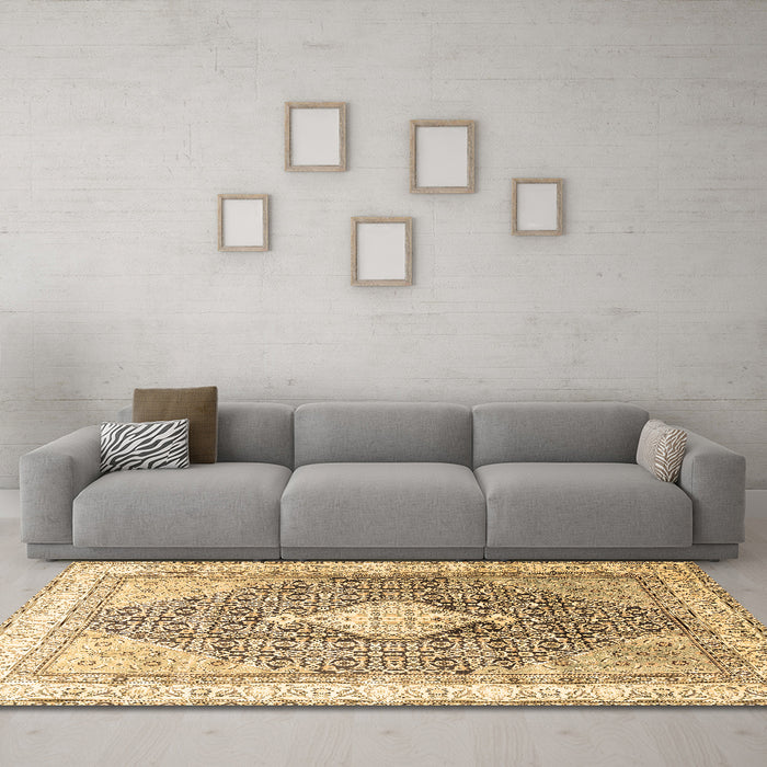 Machine Washable Persian Brown Traditional Rug in a Living Room,, wshtr754brn