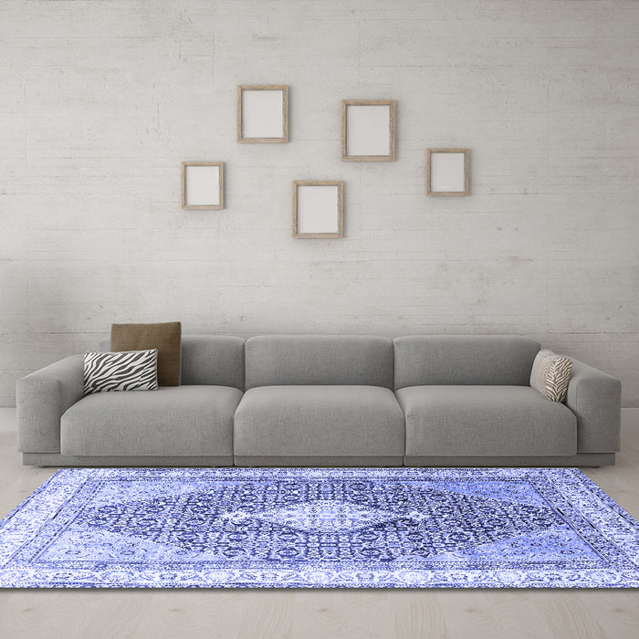 Machine Washable Persian Blue Traditional Rug in a Living Room, wshtr754blu