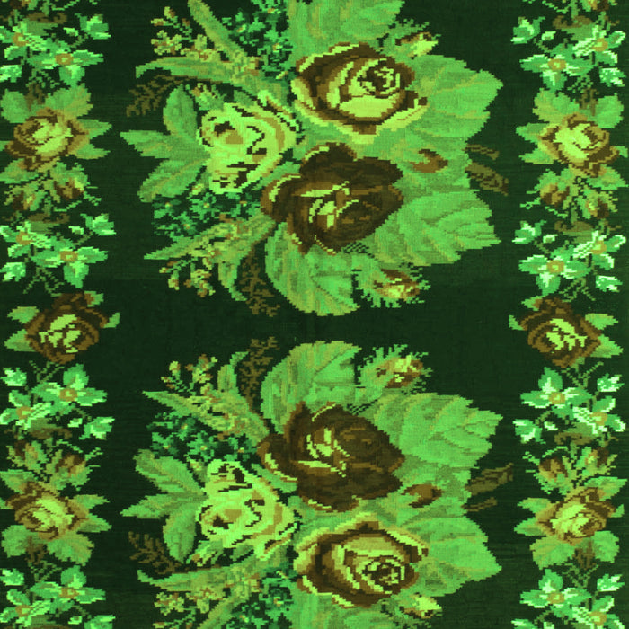 Serging Thickness of Machine Washable Persian Green Traditional Area Rugs, wshtr755grn