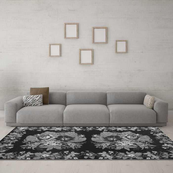 Machine Washable Persian Gray Traditional Rug in a Living Room,, wshtr755gry