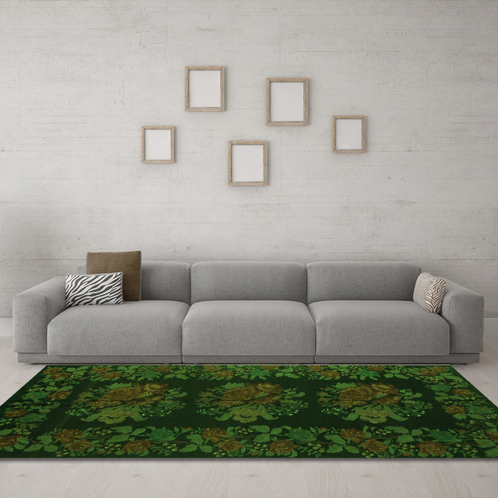 Machine Washable Medallion Green French Area Rugs in a Living Room,, wshtr758grn