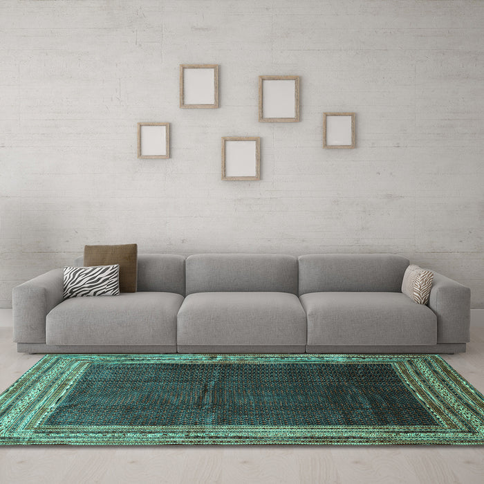 Machine Washable Persian Turquoise Traditional Area Rugs in a Living Room,, wshtr764turq