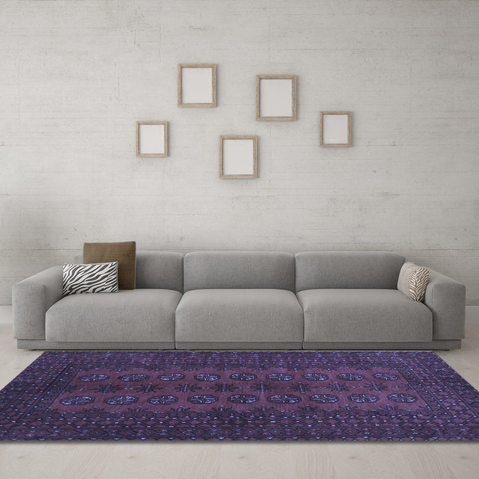 Machine Washable Persian Blue Traditional Rug in a Living Room, wshtr766blu