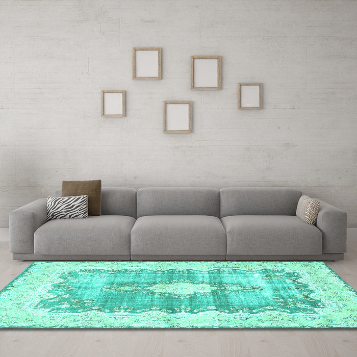 Machine Washable Persian Turquoise Traditional Area Rugs in a Living Room,, wshtr771turq