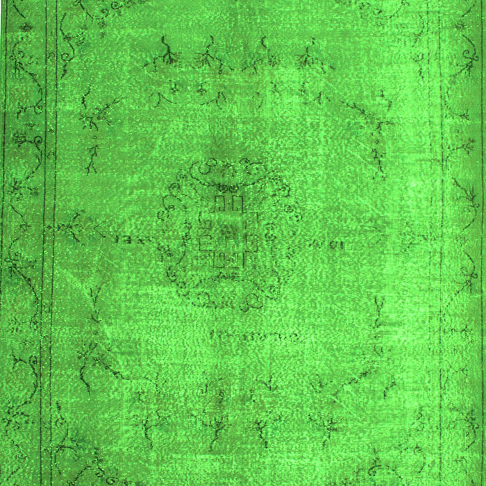 Serging Thickness of Machine Washable Persian Green Traditional Area Rugs, wshtr773grn