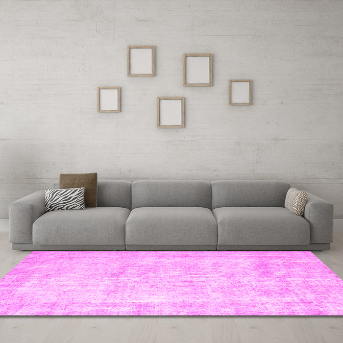 Machine Washable Persian Pink Traditional Rug in a Living Room, wshtr776pnk