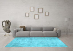 Machine Washable Persian Light Blue Traditional Rug in a Living Room, wshtr779lblu