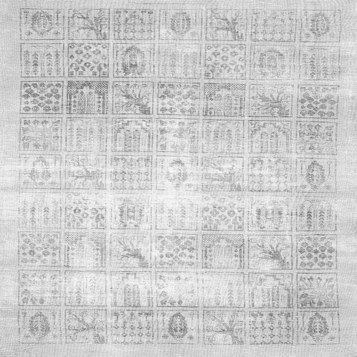 Round Machine Washable Persian Gray Traditional Rug, wshtr782gry