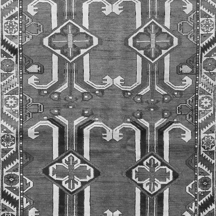 Serging Thickness of Machine Washable Persian Gray Traditional Rug, wshtr786gry