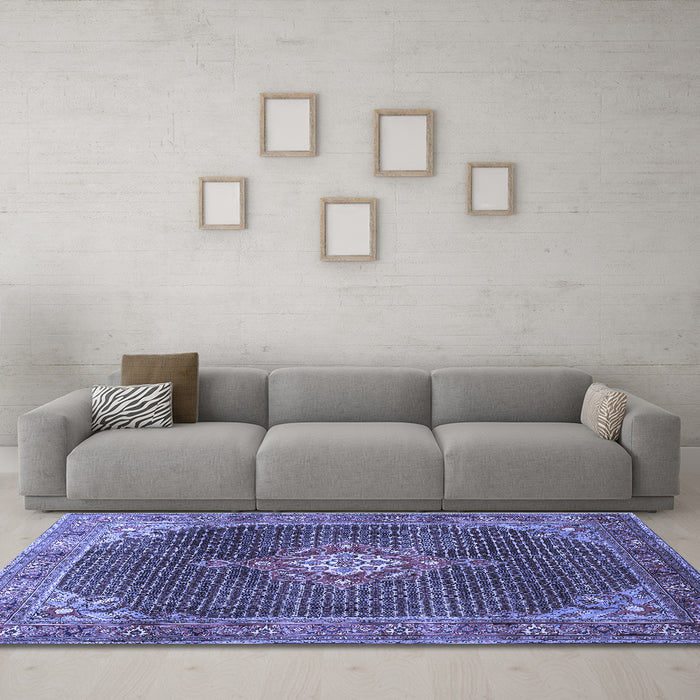 Machine Washable Persian Blue Traditional Rug in a Living Room, wshtr787blu