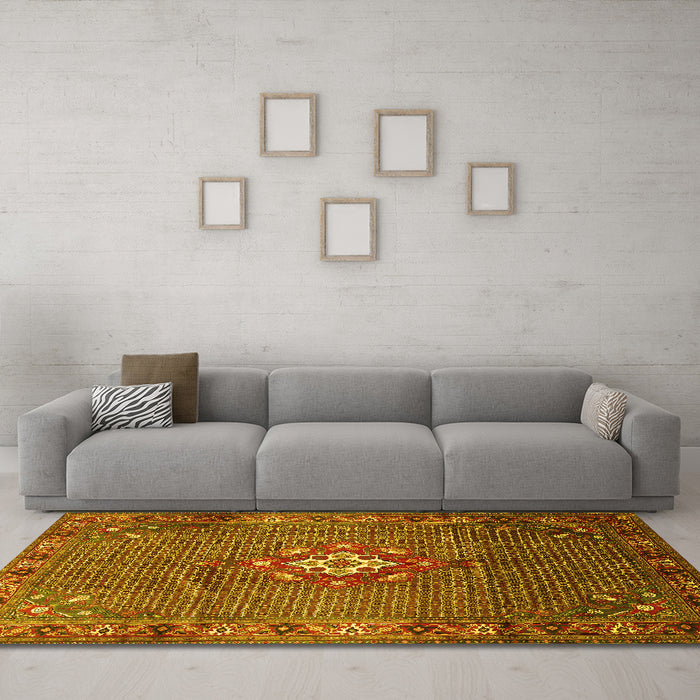 Machine Washable Persian Yellow Traditional Rug in a Living Room, wshtr789yw