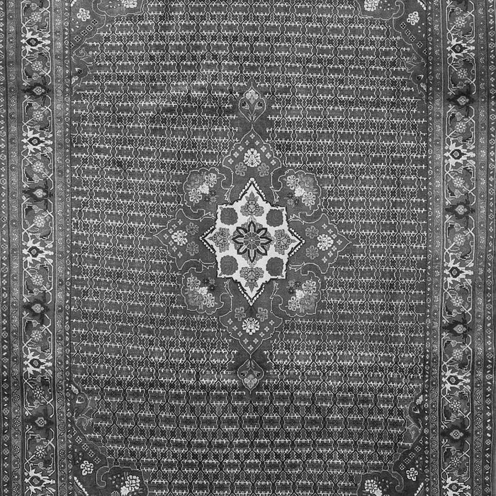 Serging Thickness of Machine Washable Persian Gray Traditional Rug, wshtr789gry