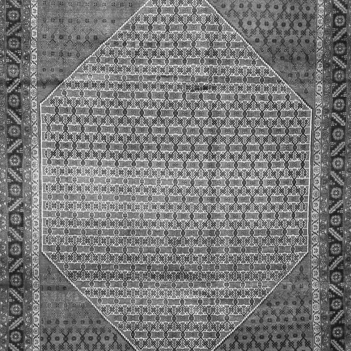 Serging Thickness of Machine Washable Persian Gray Traditional Rug, wshtr790gry