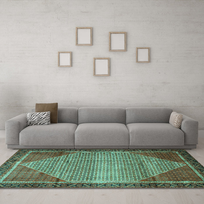Machine Washable Persian Turquoise Traditional Area Rugs in a Living Room,, wshtr790turq