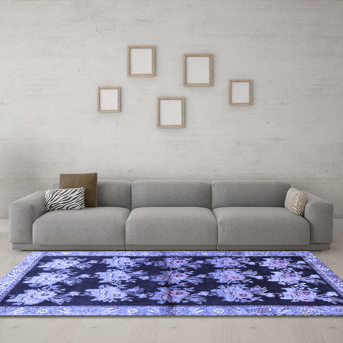 Machine Washable Persian Blue Traditional Rug in a Living Room, wshtr793blu
