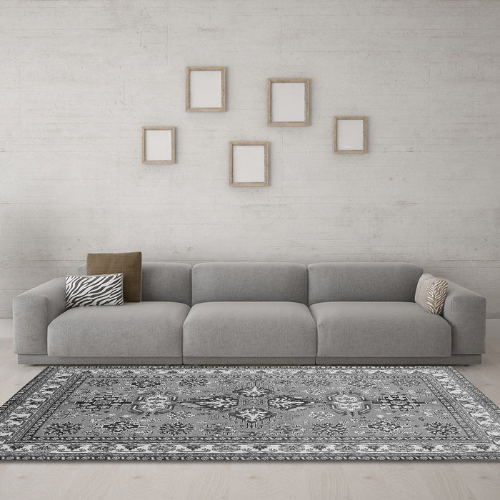 Machine Washable Persian Gray Traditional Rug in a Living Room,, wshtr797gry