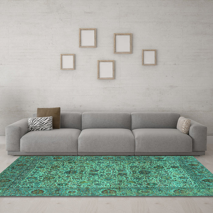 Machine Washable Persian Turquoise Traditional Area Rugs in a Living Room,, wshtr7turq