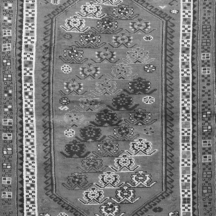 Serging Thickness of Machine Washable Persian Gray Traditional Rug, wshtr803gry