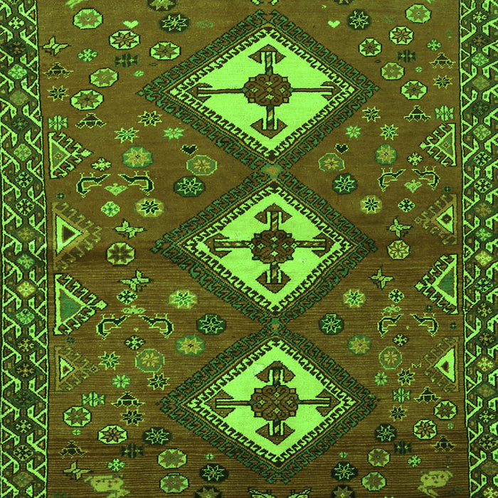 Serging Thickness of Machine Washable Persian Green Traditional Area Rugs, wshtr816grn