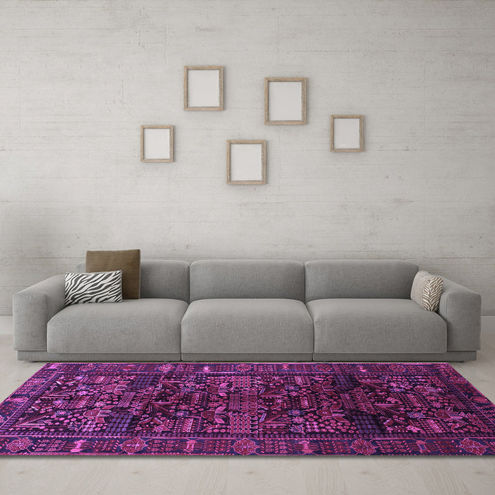 Machine Washable Persian Purple Traditional Area Rugs in a Living Room, wshtr81pur