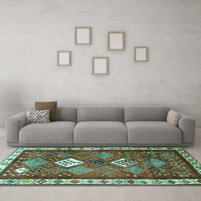 Machine Washable Persian Turquoise Traditional Area Rugs in a Living Room,, wshtr822turq