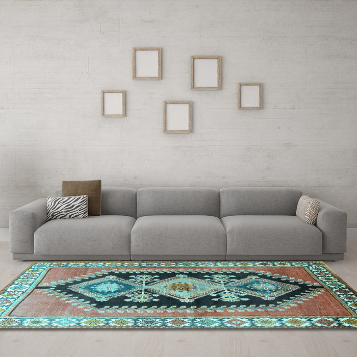 Machine Washable Persian Light Blue Traditional Rug in a Living Room, wshtr824lblu