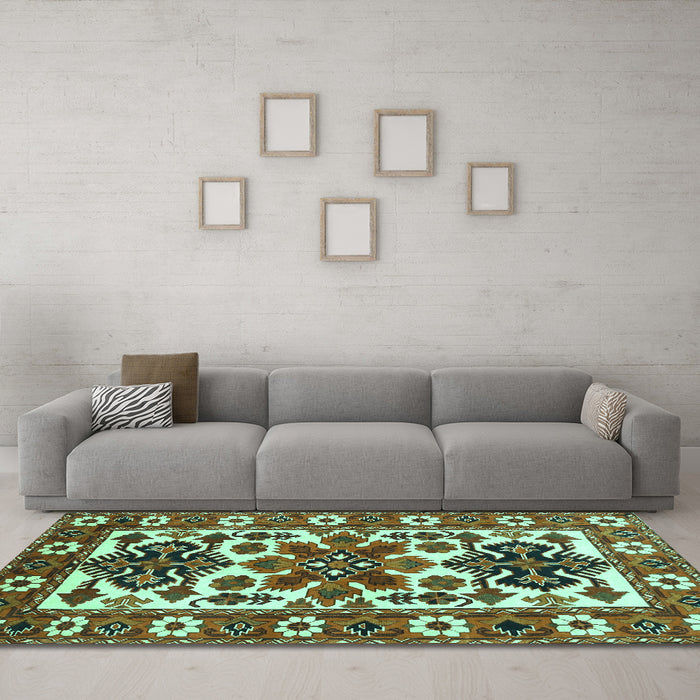 Machine Washable Persian Turquoise Traditional Area Rugs in a Living Room,, wshtr825turq