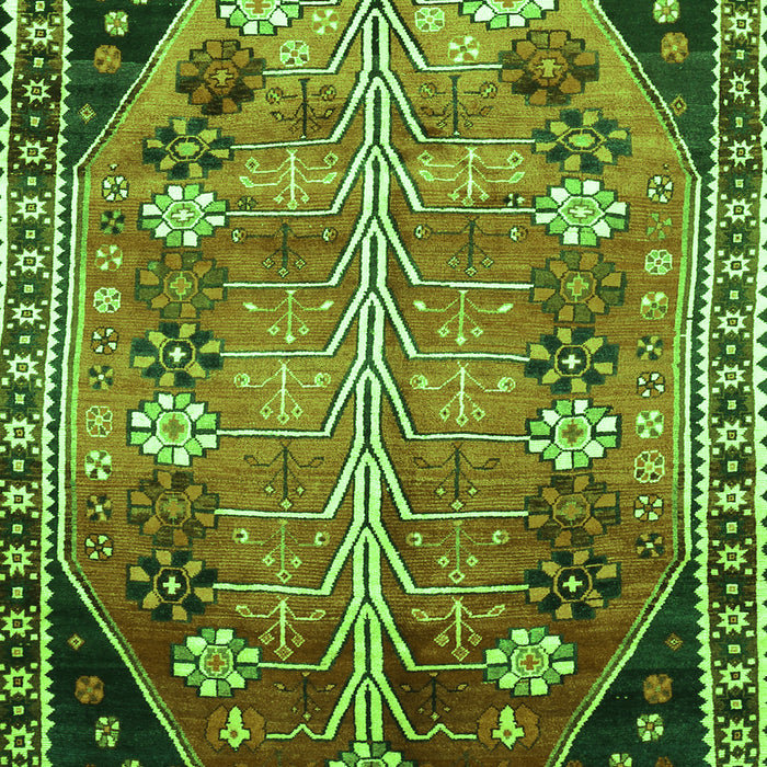 Serging Thickness of Machine Washable Persian Green Traditional Area Rugs, wshtr826grn
