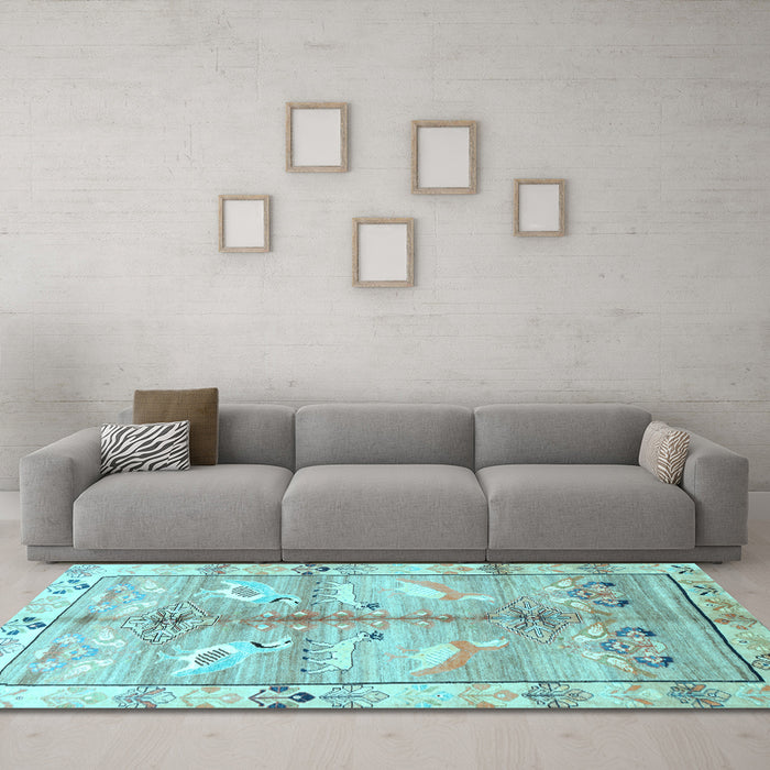 Machine Washable Persian Light Blue Traditional Rug in a Living Room, wshtr835lblu