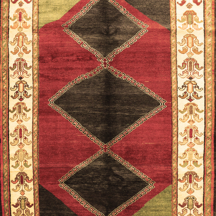 Machine Washable Persian Brown Traditional Rug, wshtr839brn