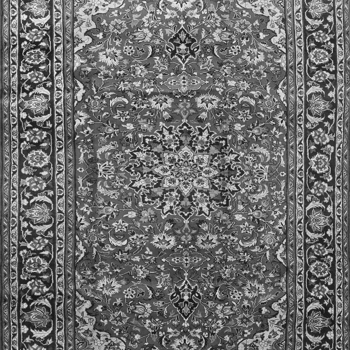 Serging Thickness of Machine Washable Persian Gray Traditional Rug, wshtr840gry