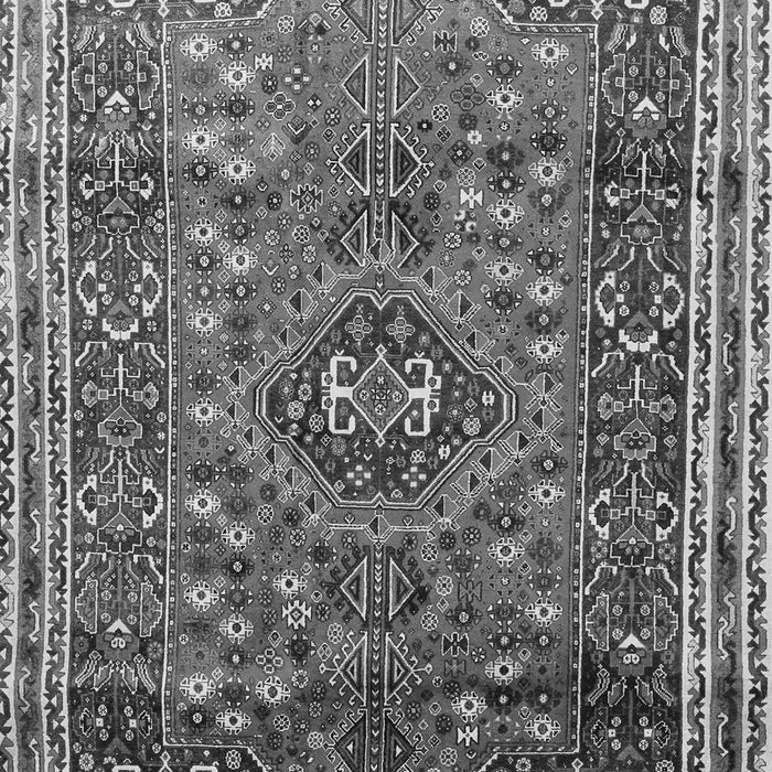 Serging Thickness of Machine Washable Persian Gray Traditional Rug, wshtr841gry