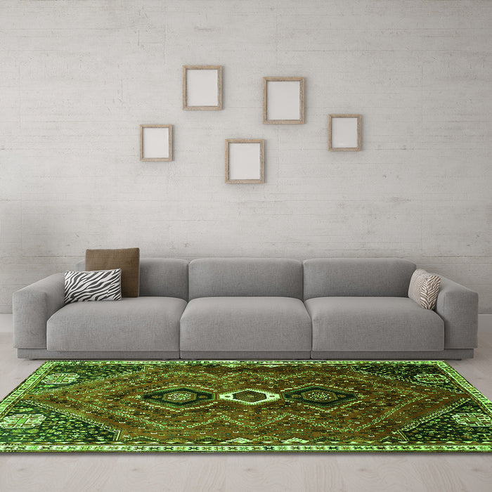 Machine Washable Persian Green Traditional Area Rugs in a Living Room,, wshtr849grn