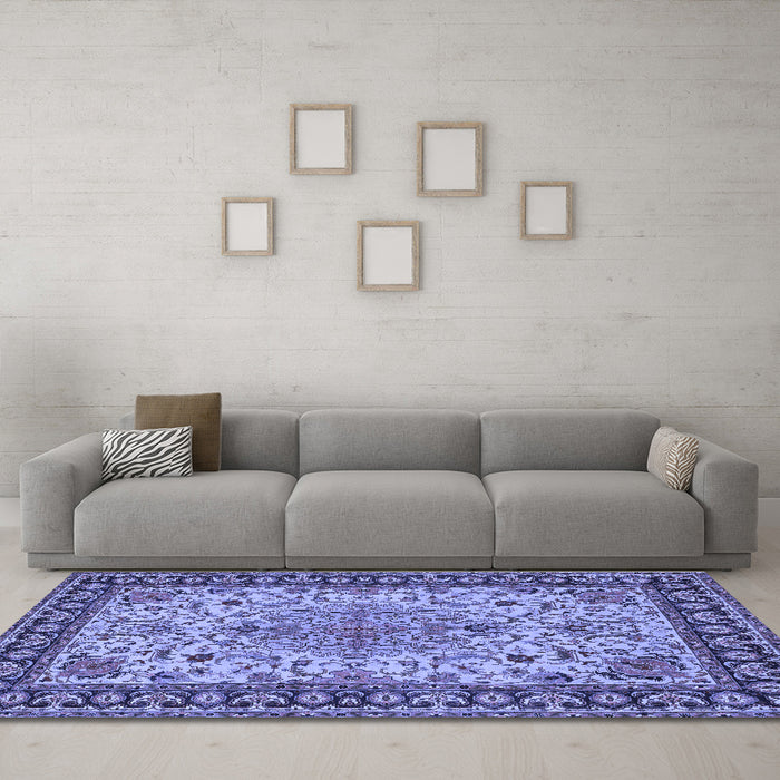 Machine Washable Persian Blue Traditional Rug in a Living Room, wshtr84blu
