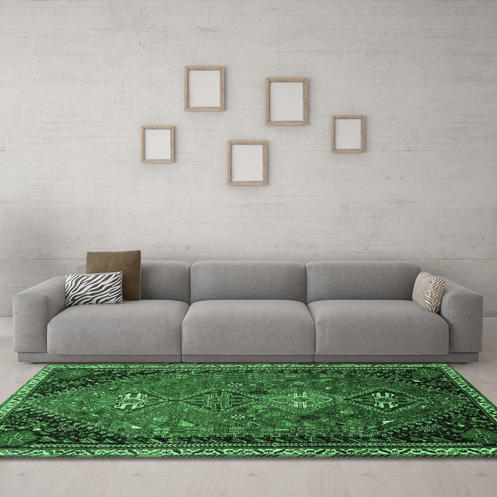 Machine Washable Persian Emerald Green Traditional Area Rugs in a Living Room,, wshtr850emgrn