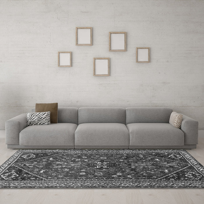 Machine Washable Persian Gray Traditional Rug in a Living Room,, wshtr851gry