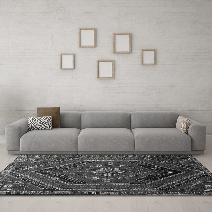 Machine Washable Persian Gray Traditional Rug in a Living Room,, wshtr856gry