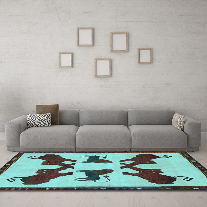 Machine Washable Animal Light Blue Traditional Rug in a Living Room, wshtr857lblu