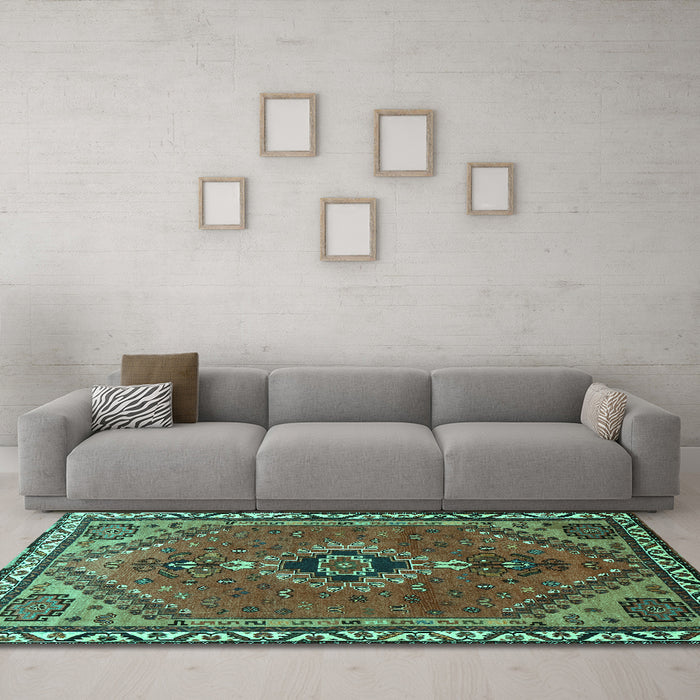 Machine Washable Persian Turquoise Traditional Area Rugs in a Living Room,, wshtr858turq