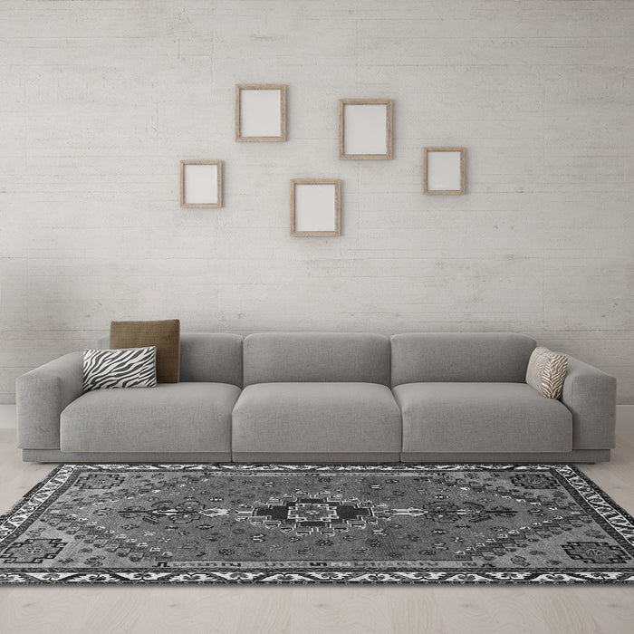 Machine Washable Persian Gray Traditional Rug in a Living Room,, wshtr858gry