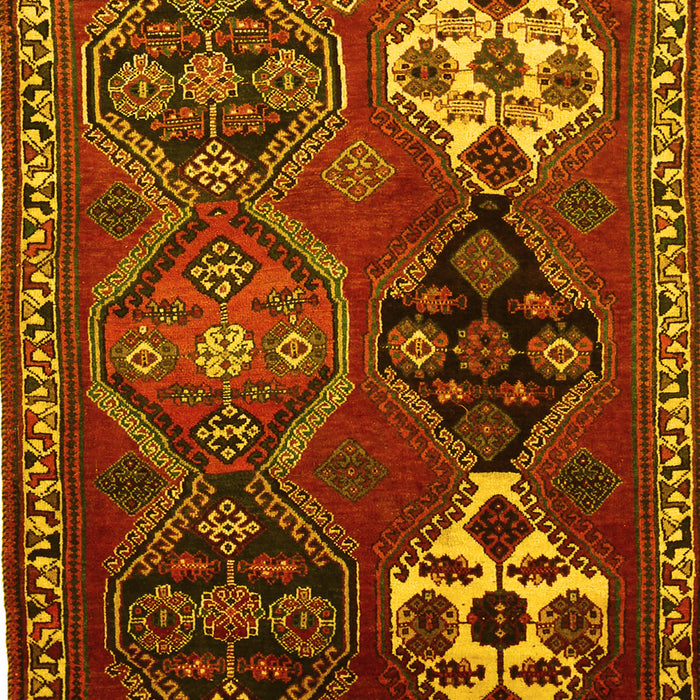 Machine Washable Persian Yellow Traditional Rug, wshtr859yw