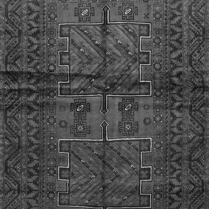 Serging Thickness of Machine Washable Persian Gray Traditional Rug, wshtr85gry